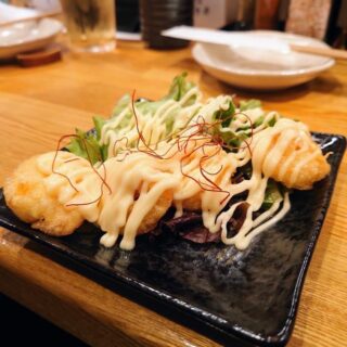 ぷりっぷり食感と濃厚なソースがたま…