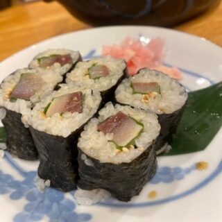 天神橋筋商店街の路地裏に佇む、 カ…