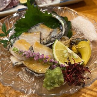 喧騒を離れて、ゆっくりお酒を楽しみ…